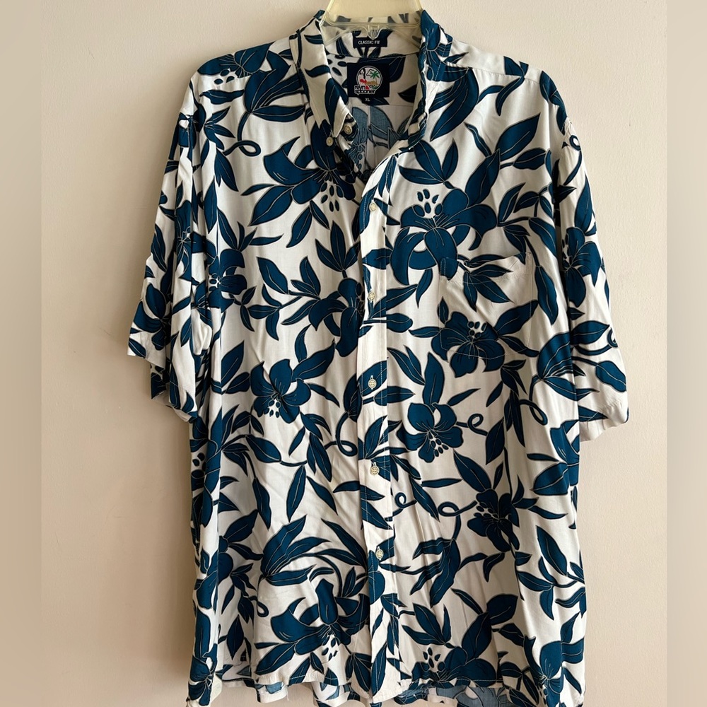 Men's Reyn Spooner classic fit, Aloha shirt, size XL